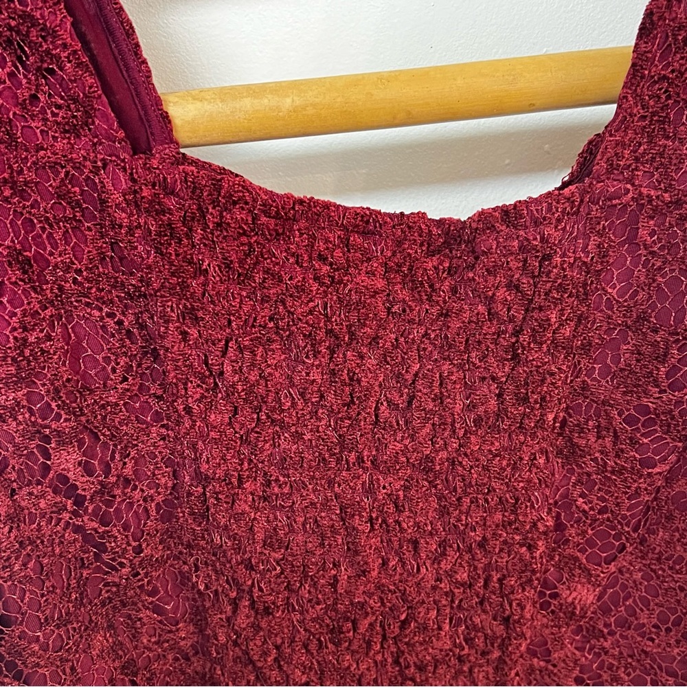 NWT Anthropologie burgundy /deep red lace sweetheart neckline top - Picture 10 of 10